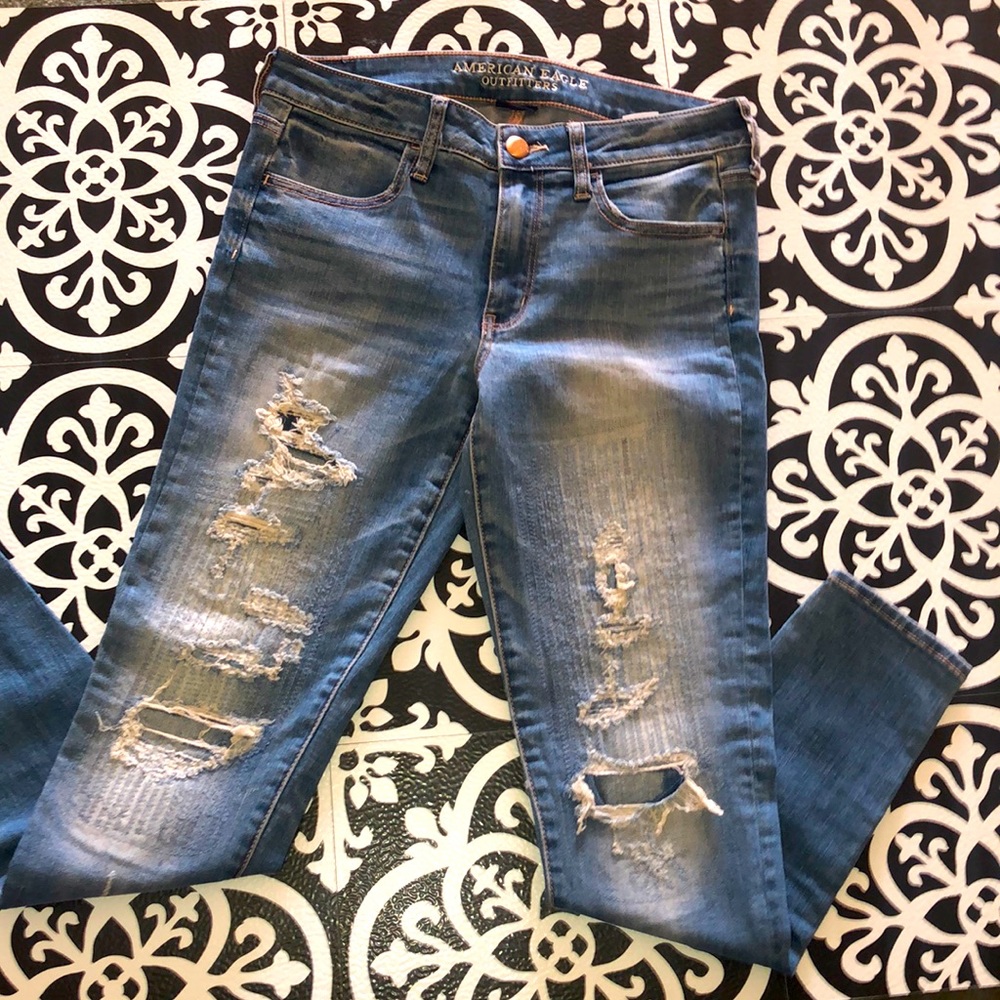 American Eagle Distressed Super Stretch Jegging, Sz 10